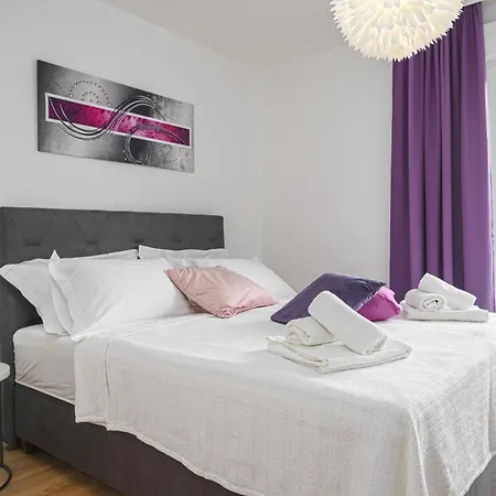 Danka Apartament *