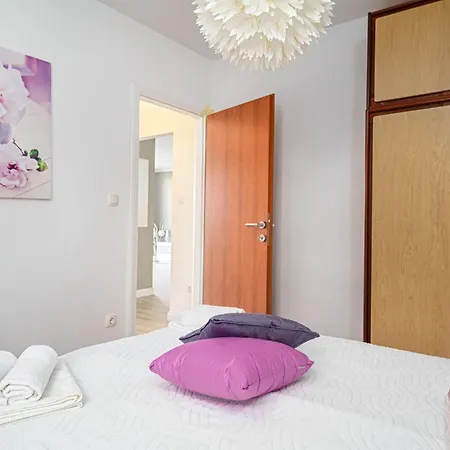 Danka Apartament *